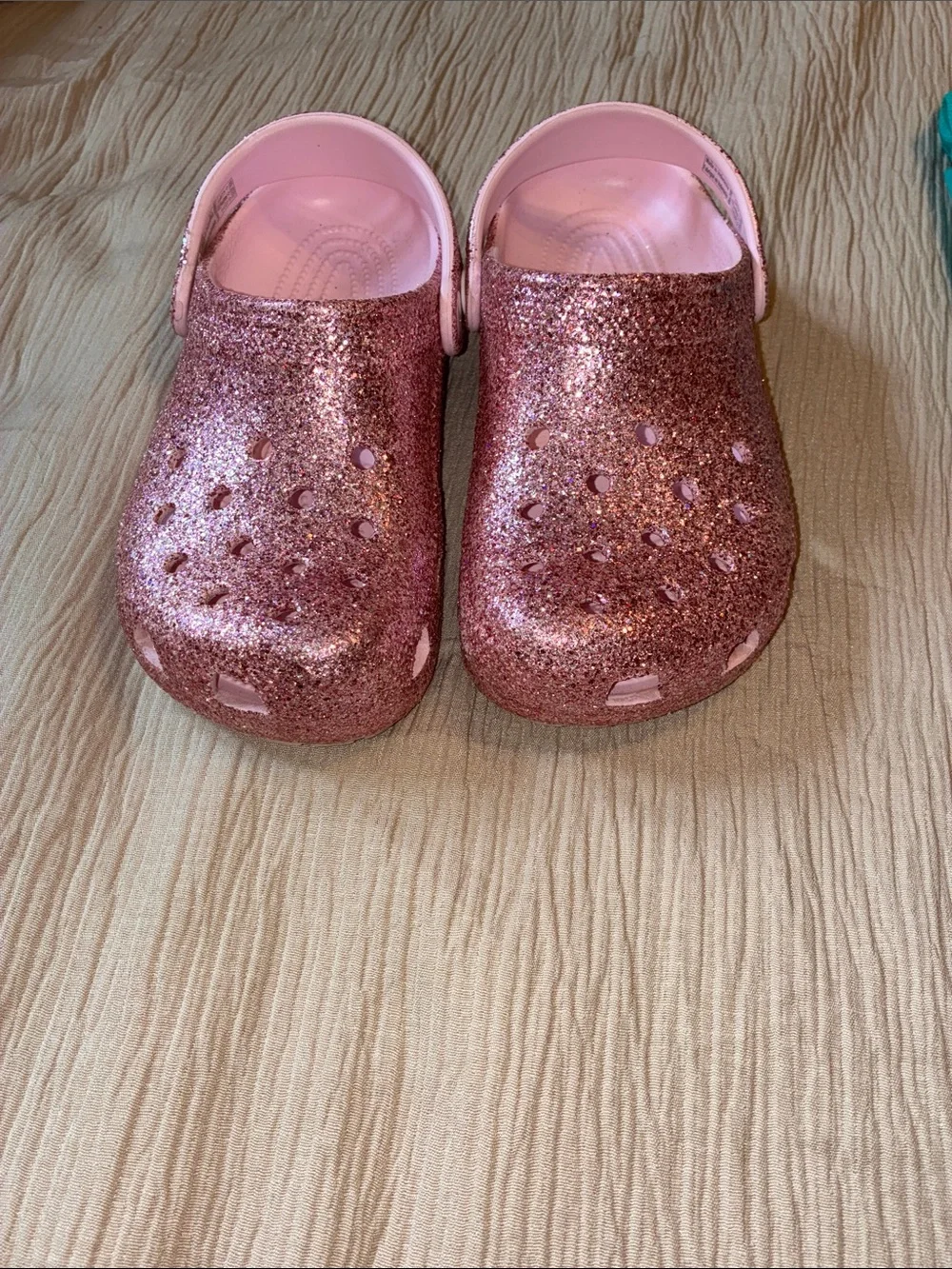 CROCS Big Kids' (J2) Classic Chunky Glitter (PINK) Clog